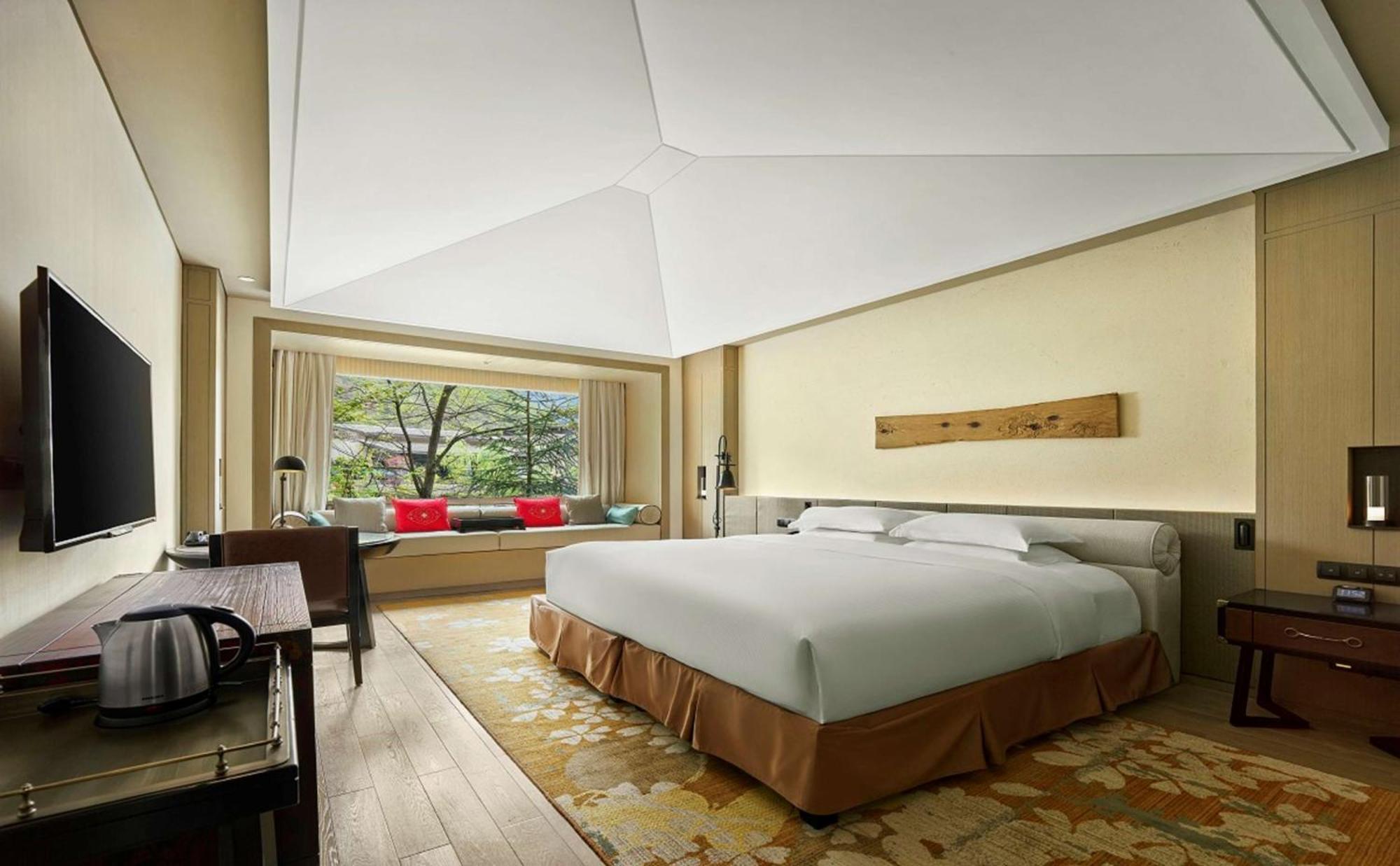 Hilton Jiuzhaigou Resort Zhangzha Town Ngoại thất bức ảnh